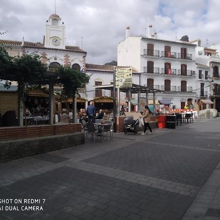 Alojamiento Alora Castillo Arabe Y Museo Exteriér fotografie